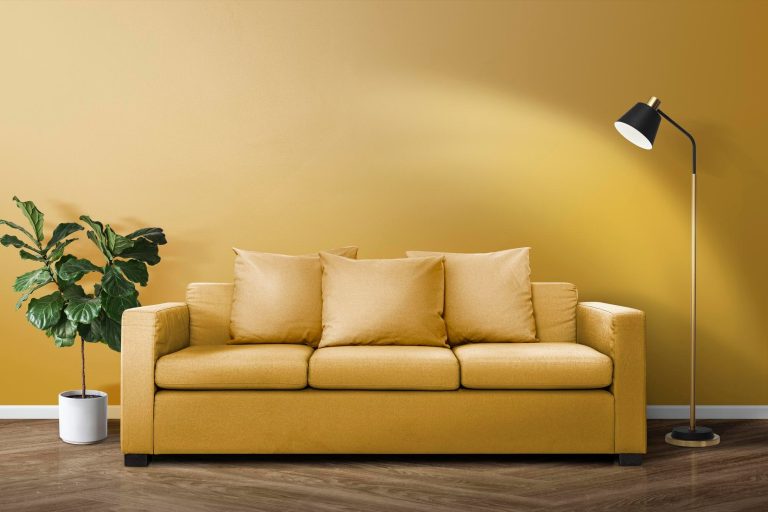 Virtual Reality Revolutionizes Furniture Buying Experience at Showcase