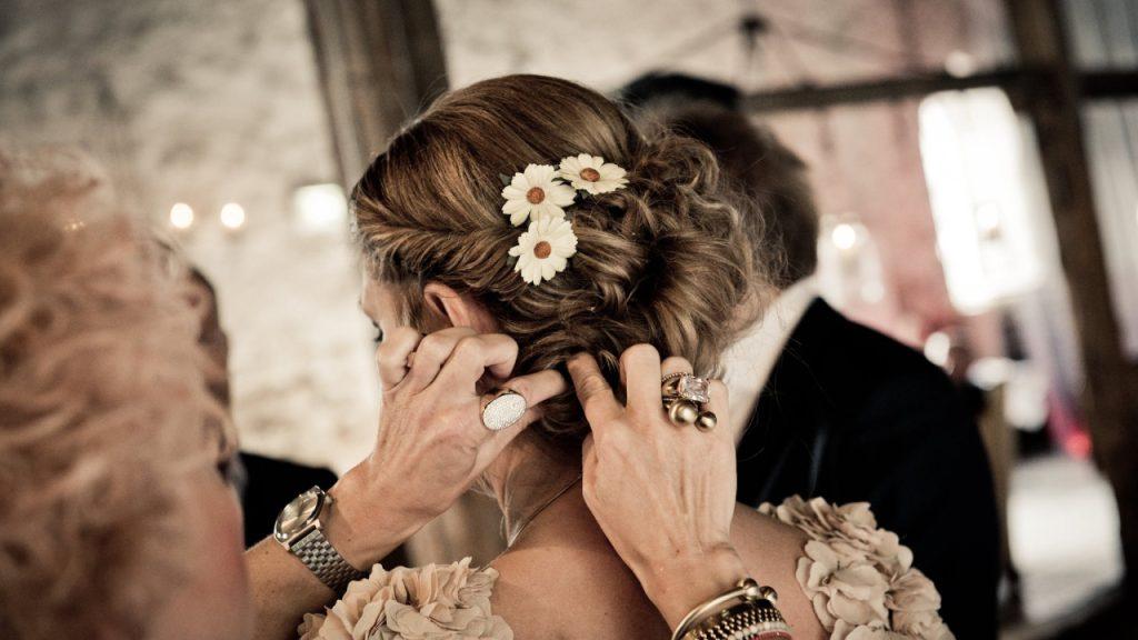 DIY Wedding Decorations: 5 Ideas for a Personal Touch
