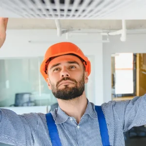 Reliable Home Cleaning & Maintenance Crew